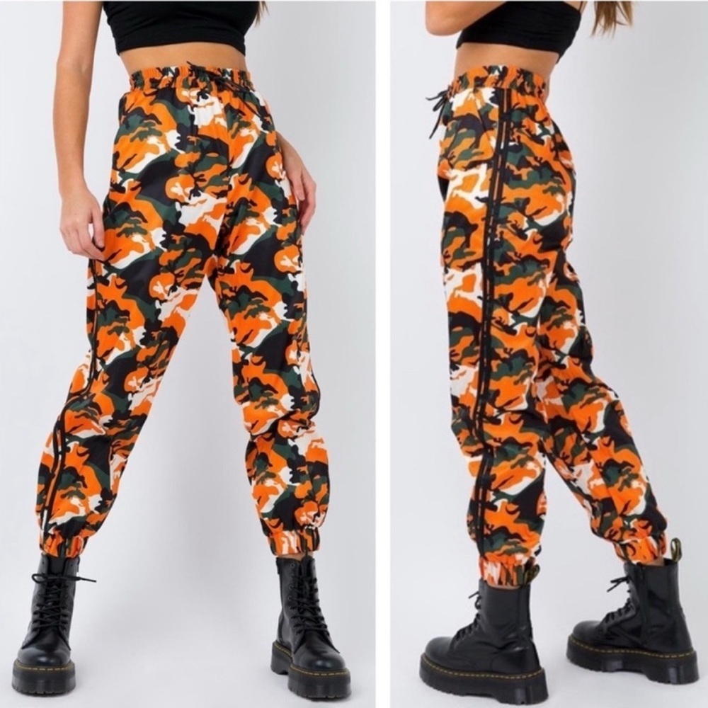 I.AM.GIA Daytona orange camo pants high waist relaxed fit tapered leg Small S